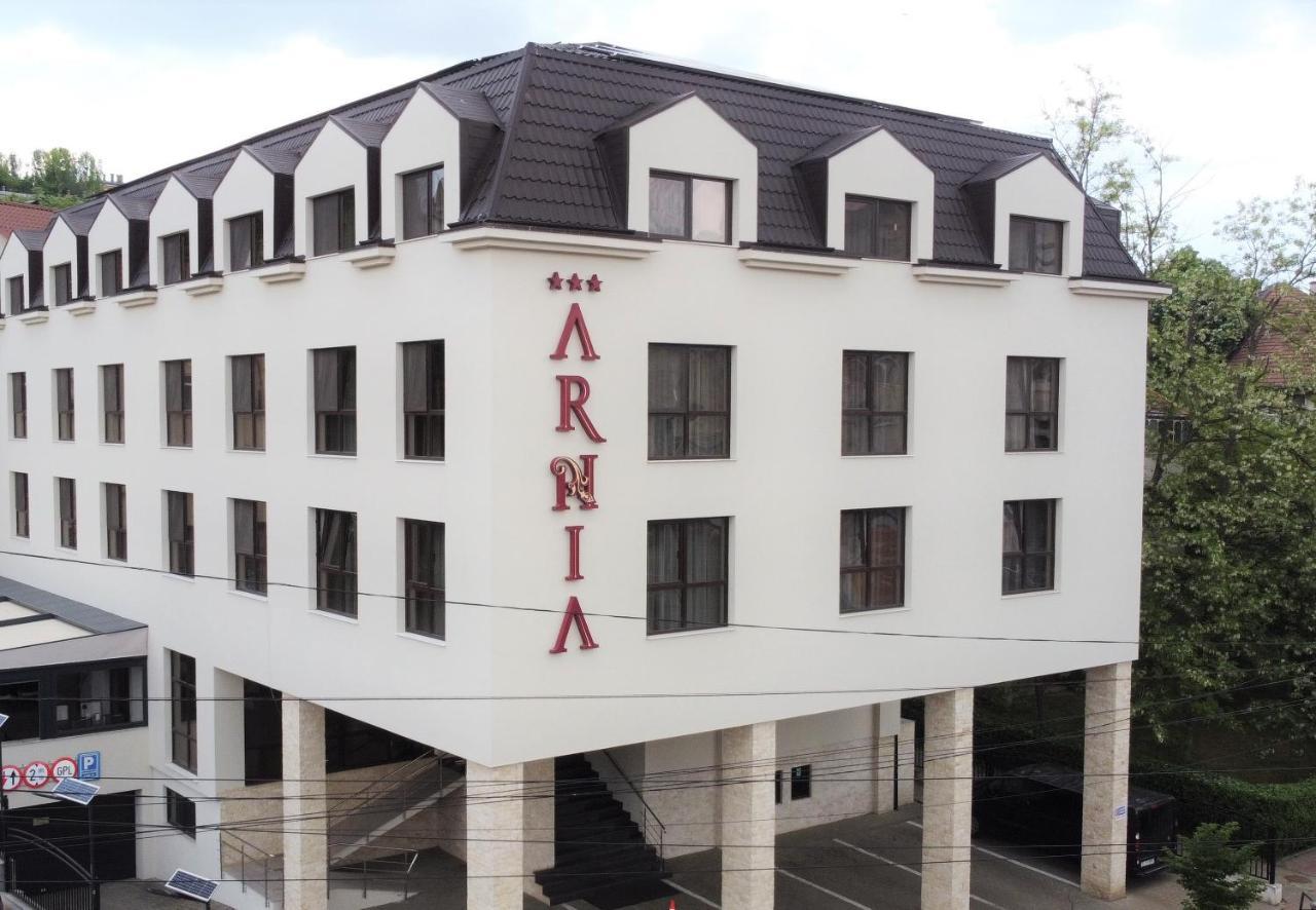Hotel Arnia Iasi Bagian luar foto